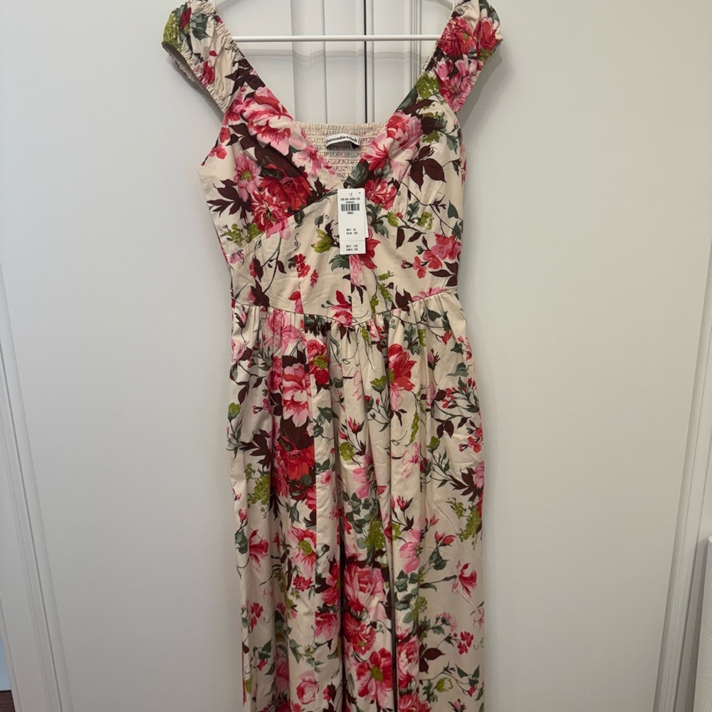 Floral Print Midi Dress - Picture 2 of 5